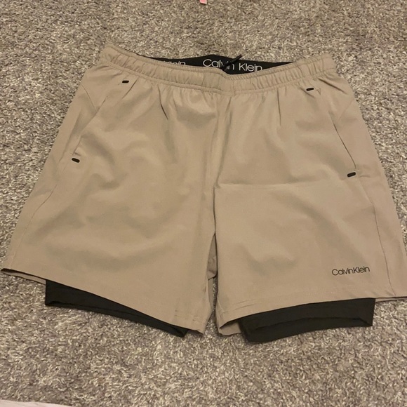 ‼️SALE⭐️NWT‼️ MENS CK SHORTS - Picture 2 of 7